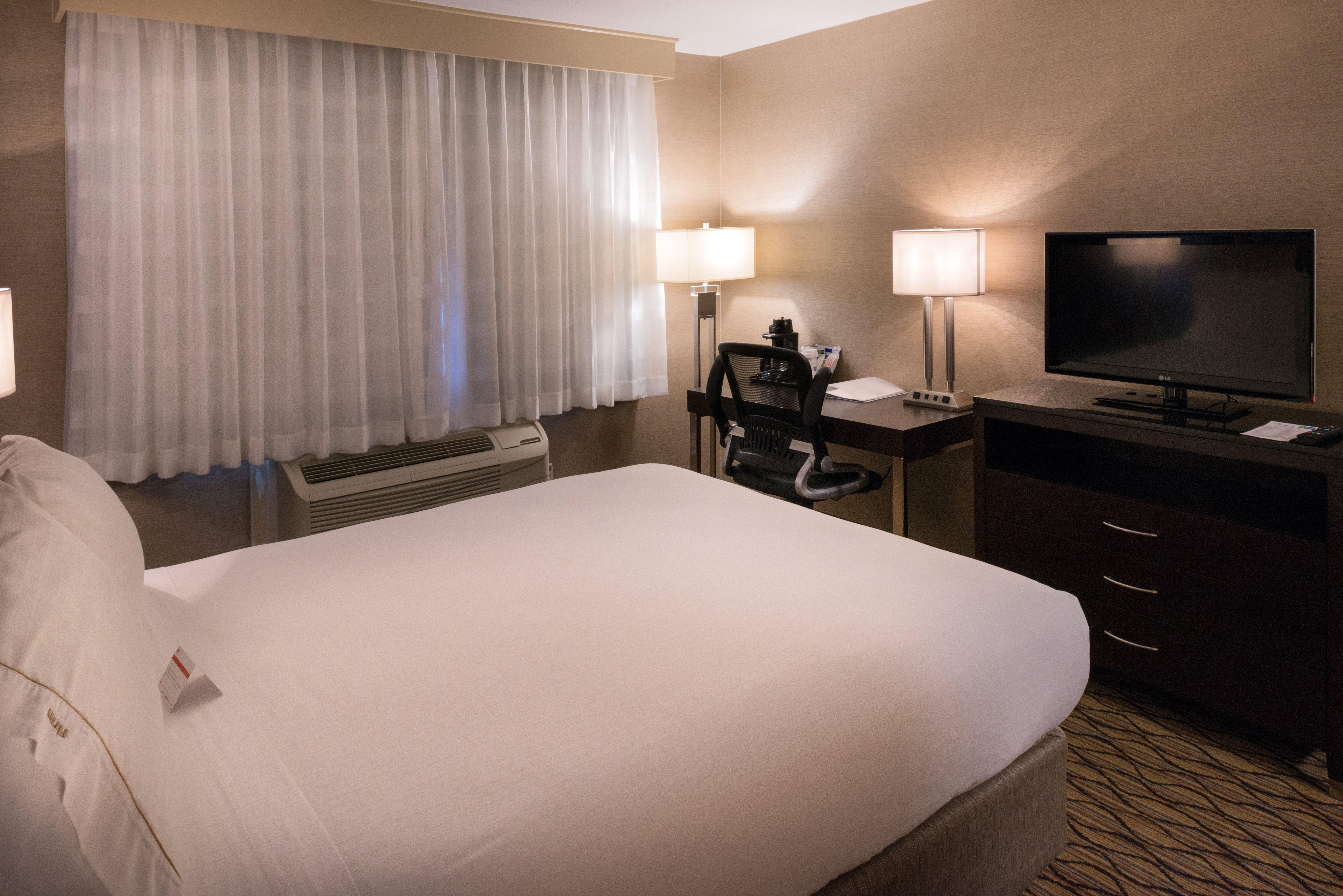 Holiday Inn Express & Suites Pasadena - Los Angeles By Ihg Exteriör bild